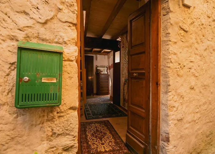Alloro Casa Storica * 阿尔科拉